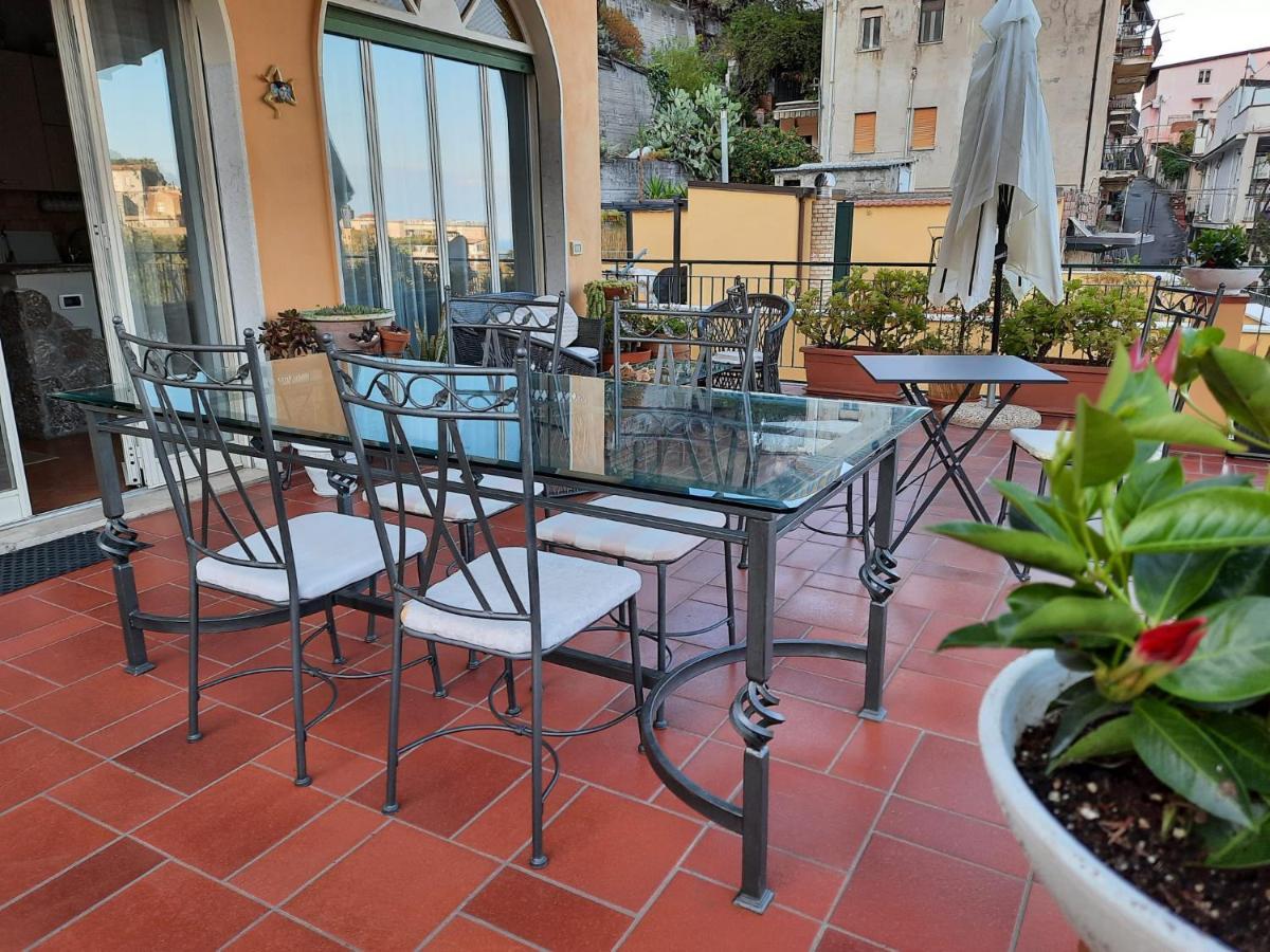 B&B Greco Home Taormina Exteriör bild