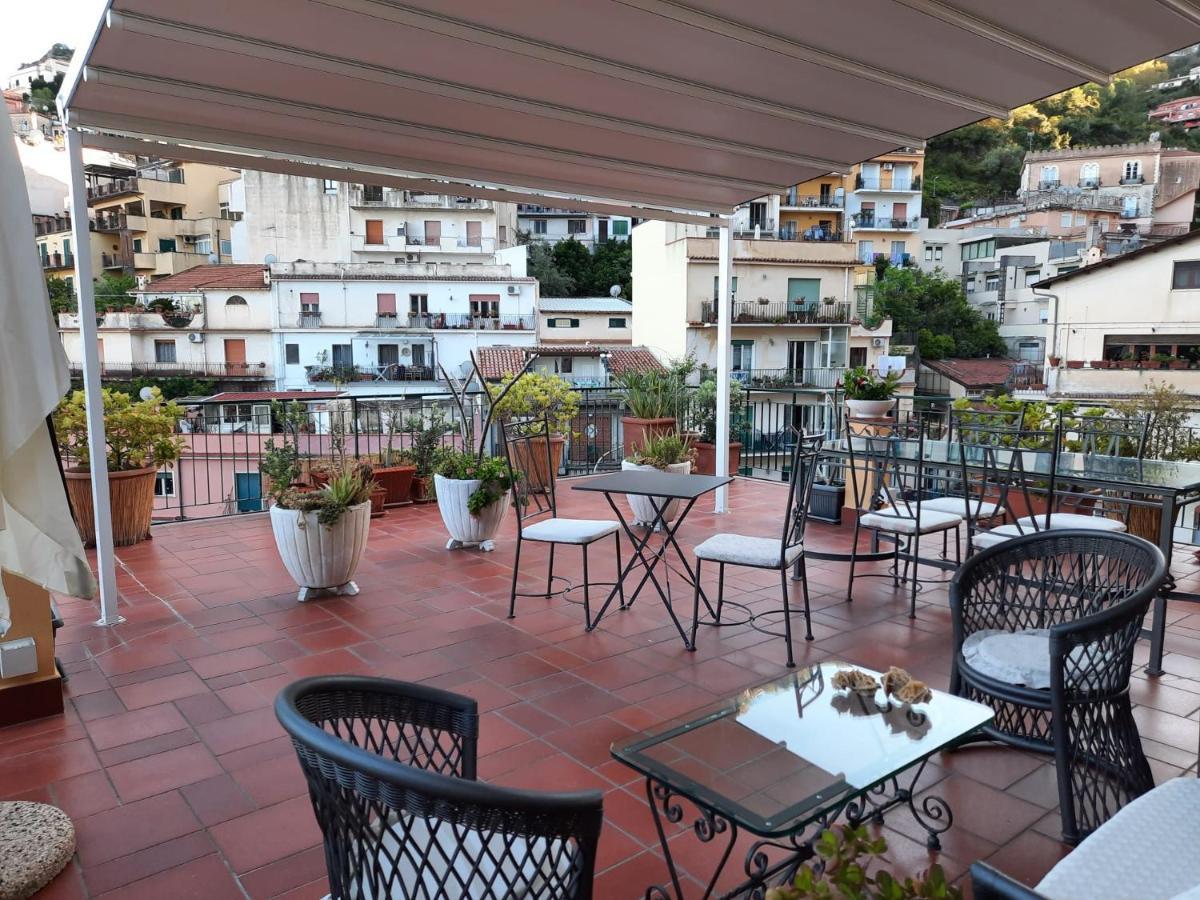 B&B Greco Home Taormina Exteriör bild