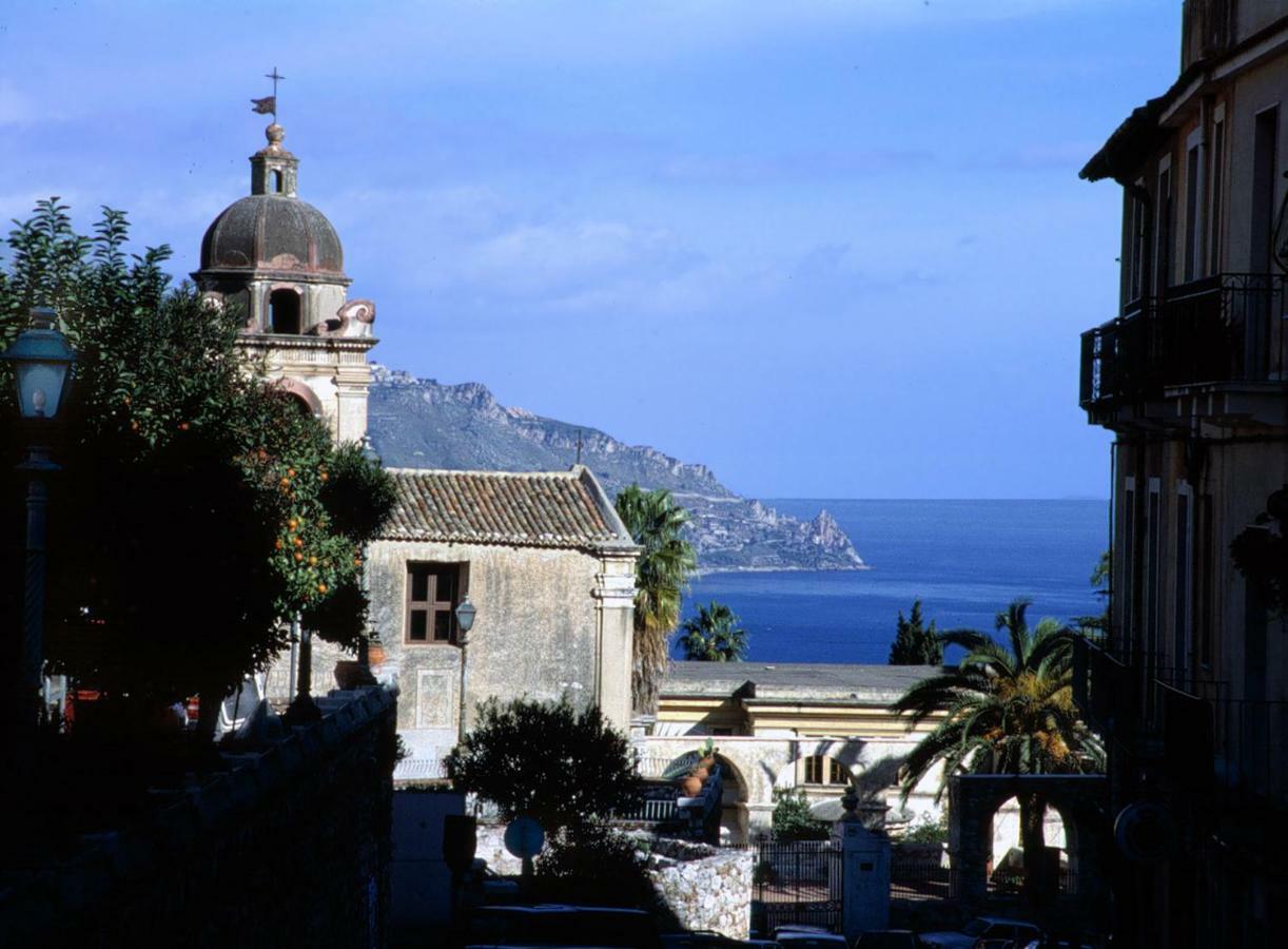 B&B Greco Home Taormina Exteriör bild